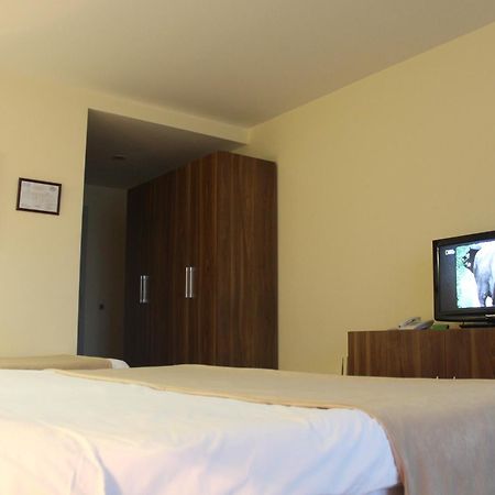 Arena Hotel Kur Mingachevir Quarto foto